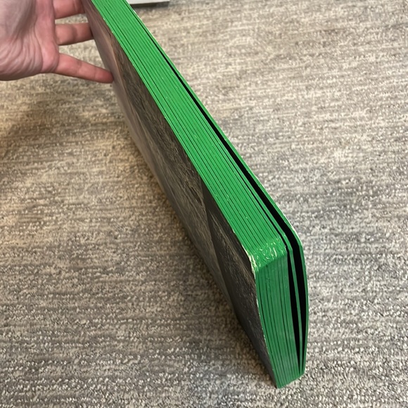 BOTTEGA VENETA Fashionbook 10 pages hard print Milan 2021 fair condition - Picture 6 of 8